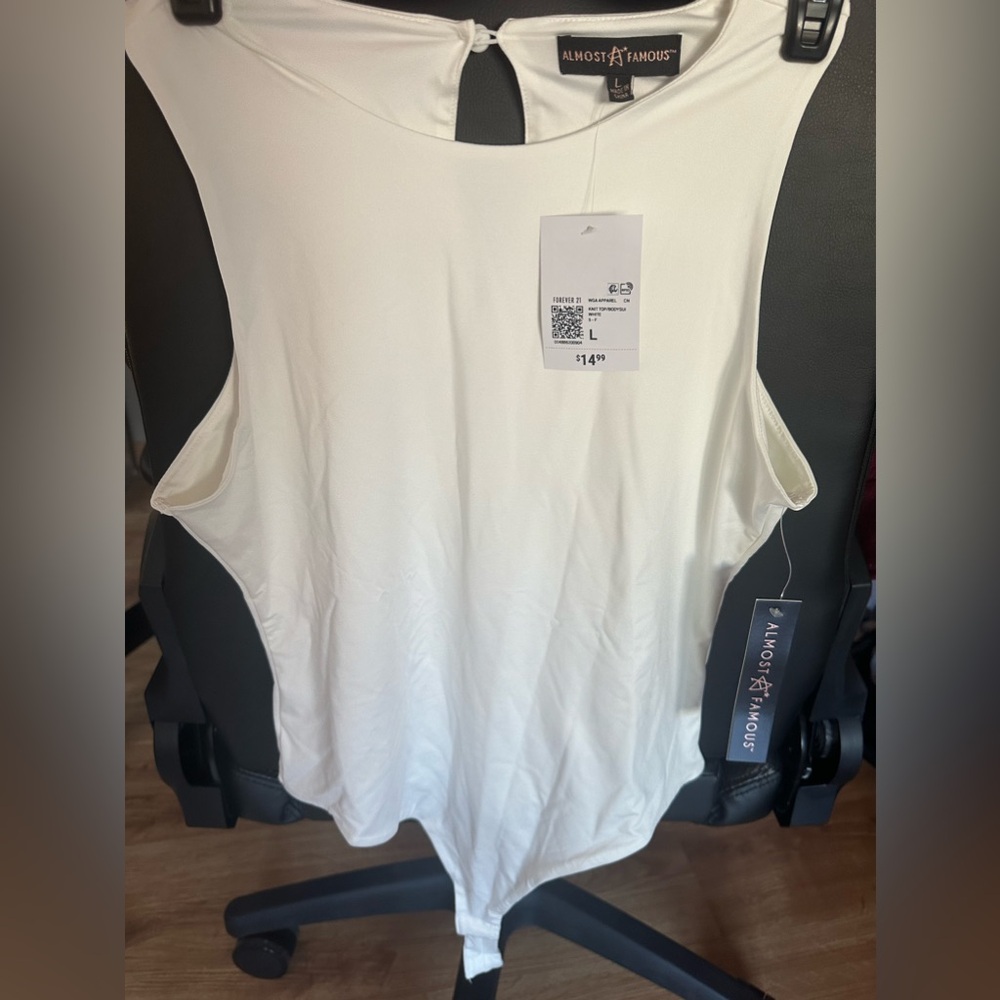 White Short sleeve Tank Top Style Bodysuit